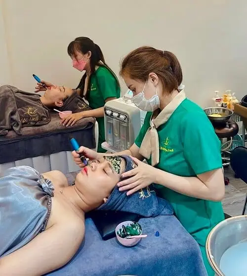 Khoá học đào tạo kỹ thuật viên spa chuyên nghiệp tại tại Thẩm Mỹ Mộc Linh Hải Phòng