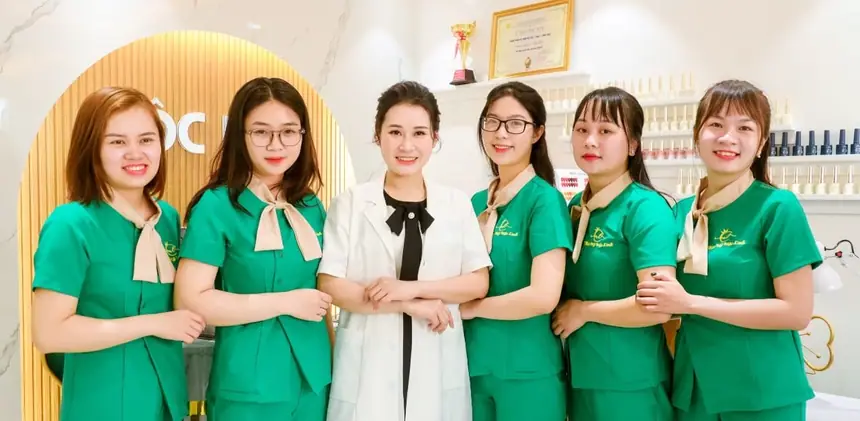 Đào tạo điều trị mụn, nám, tàn nhang, lỗ chân lông to, tại Thẩm Mỹ Mộc Linh Hải Phòng - hình 1